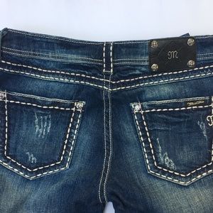 Miss Me Boyfriend Capris Size 28